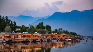 Srinagar Gulmarg Sonamarg Pahalgam 6n 7d Holiday Package